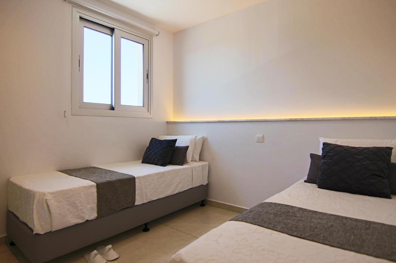Ferienwohnung Phaedrus Living - Seaside Executive Flat Harbour 203 Paphos Exterior foto